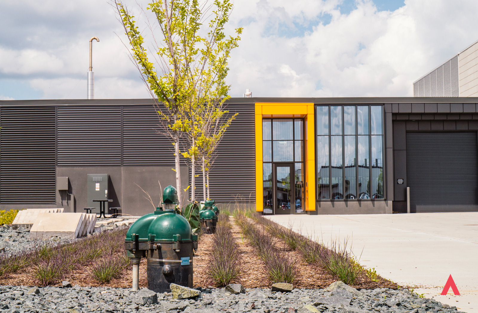 Darcy P250 UMN Offsite Collections Facility (OCF) geothermal system in Minneapolis, MN Building View
